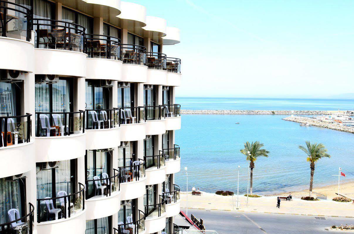 Hotel Ozcelik à Kusadası Extérieur photo