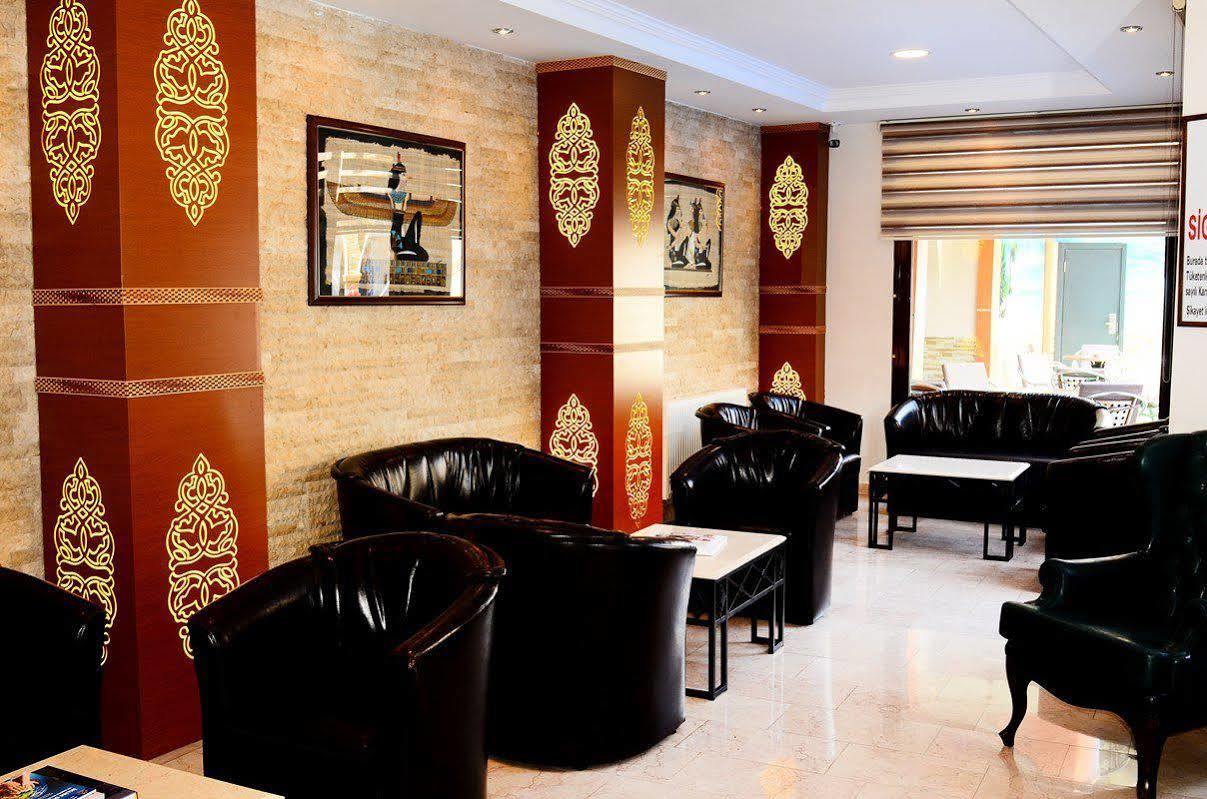 Hotel Ozcelik à Kusadası Extérieur photo